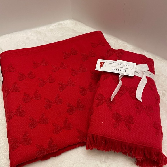 BELLA LUX Red CHRISTMAS Holiday BOW 3pc Bath and Hand Towel Set - Picture 2 of 4